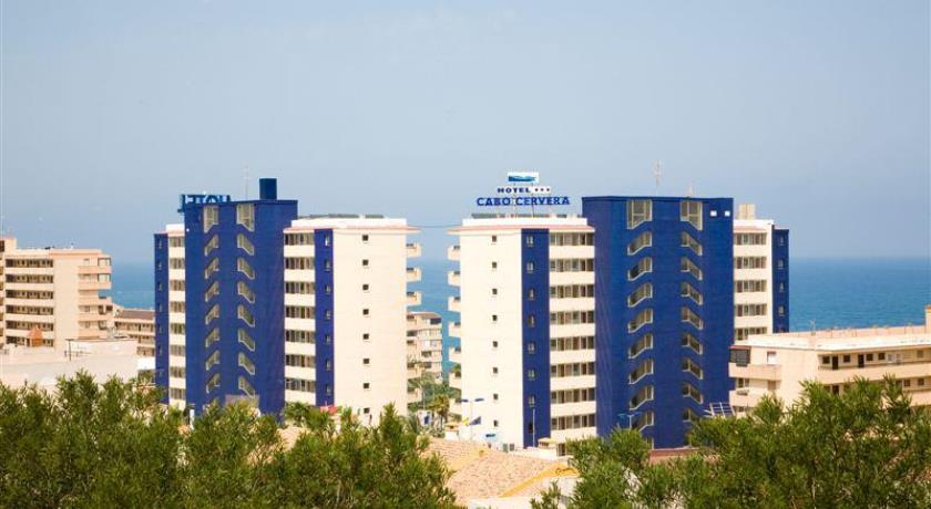 Xpert-Camps - Alojamiento Hotel Cabo Cervera